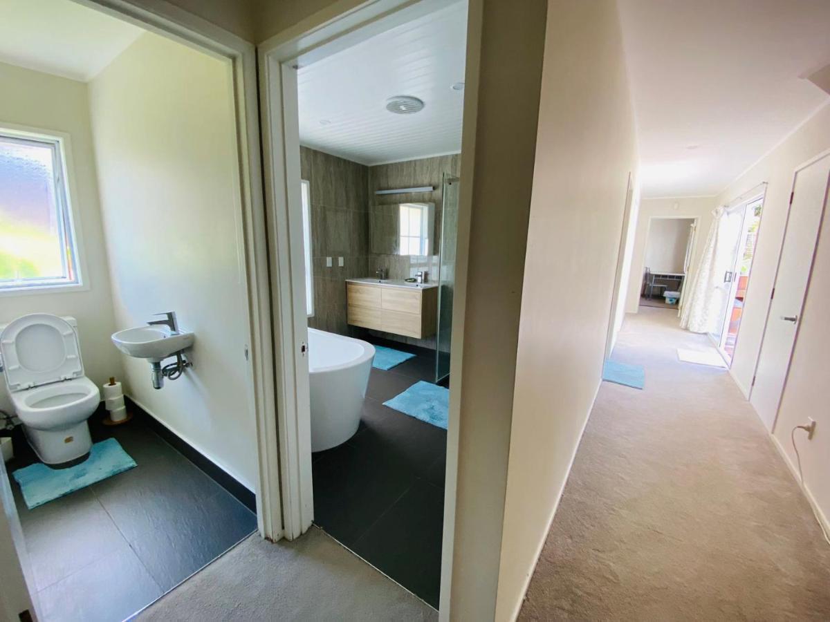 Queenroomsharedbathroom2Aldult-204 (Adults Only) โอ๊คแลนด์ ภายนอก รูปภาพ